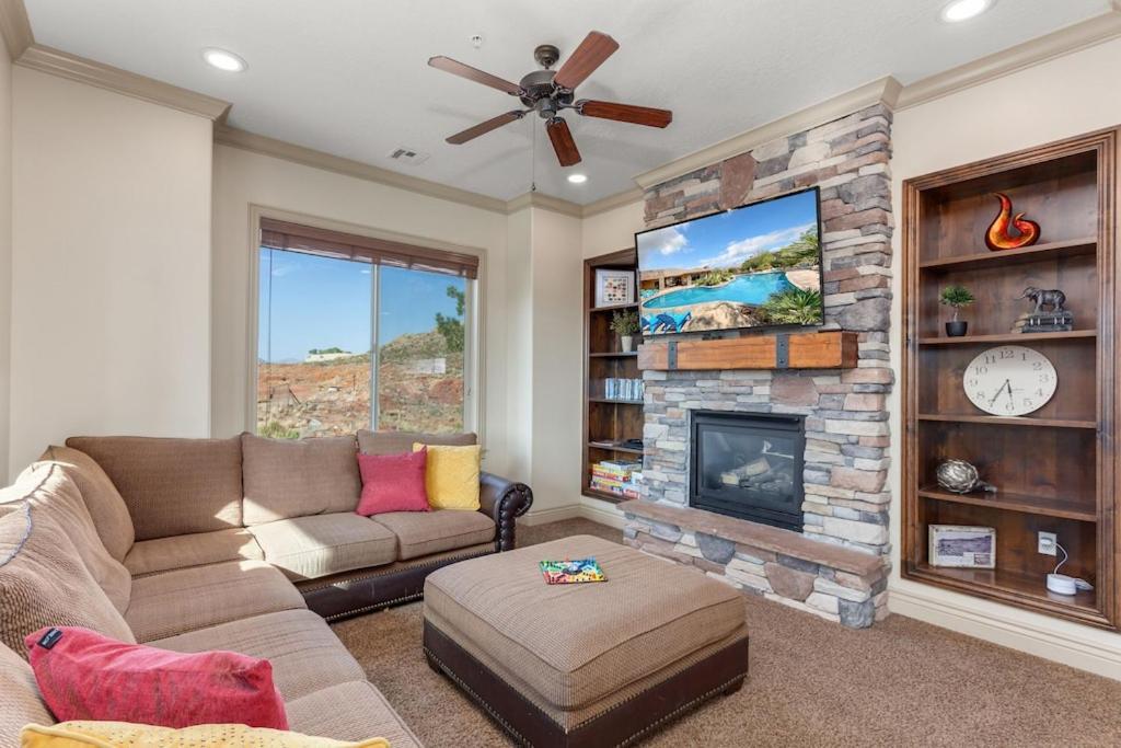 Coral Springs Resort H2 Brand New Home, Community Pool, Outdoor Fireplace, And Near Sand Hollow Washington Bagian luar foto