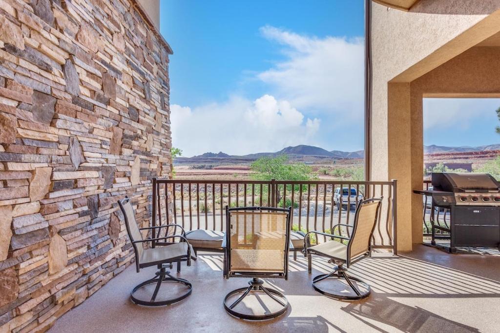 Coral Springs Resort H2 Brand New Home, Community Pool, Outdoor Fireplace, And Near Sand Hollow Washington Bagian luar foto